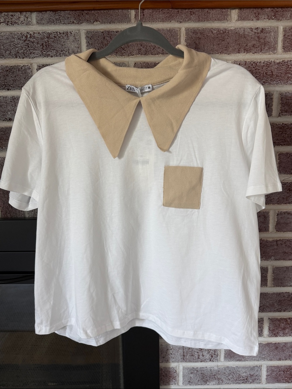 Zara White Tee with Beige Contrast Collar and Pocket
